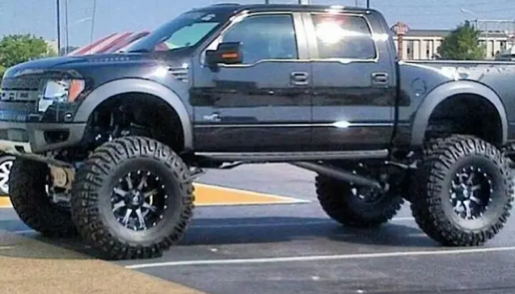 Lifted Raptor