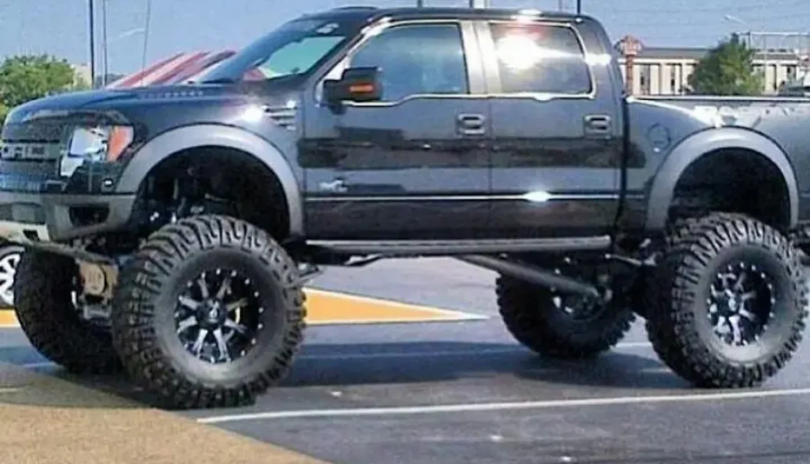 Lifted Raptor