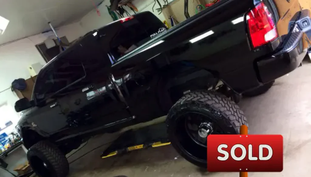 10476037_914677401882709_1368472930302448910_o-large