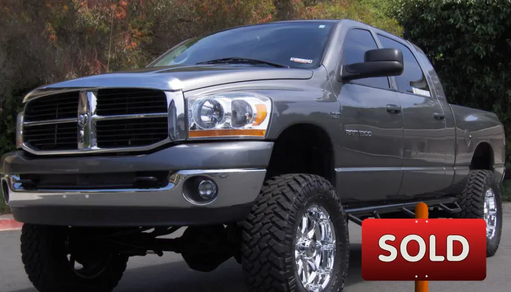 110704_2006_dodge_ram_1500_megacab_4x4_hemi_008