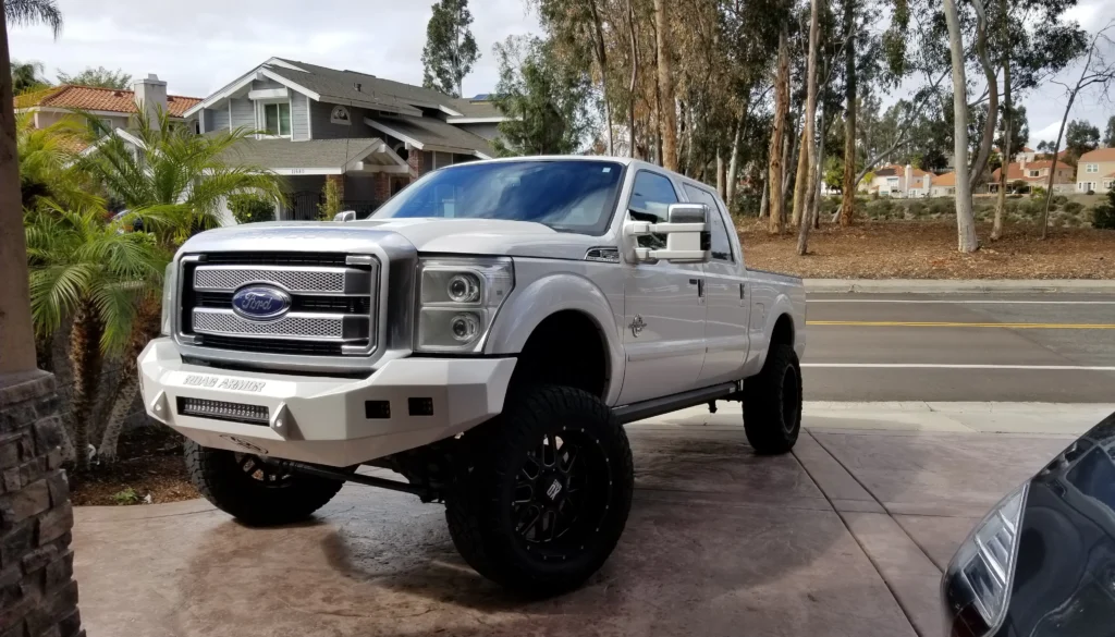 White Diamond Ford